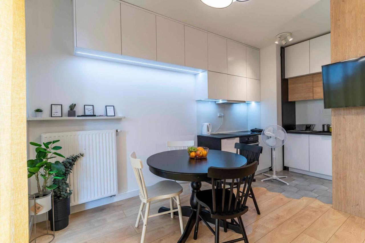 First -- Green Zoliborz Apartment 2 Warsaw Luaran gambar